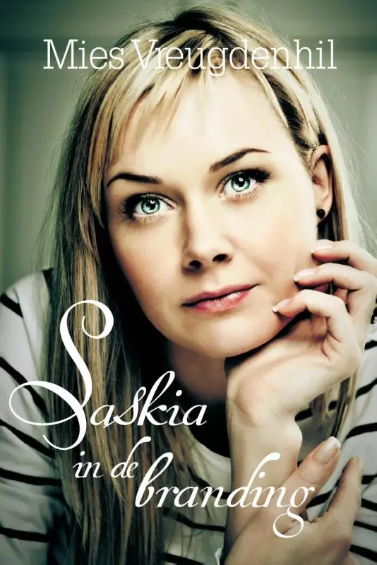 Saskia in de branding